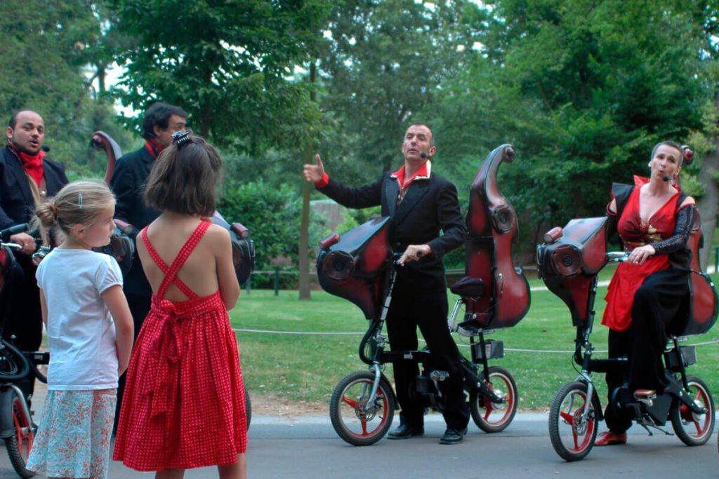 Les Vélomanes - SHAM Spectacles