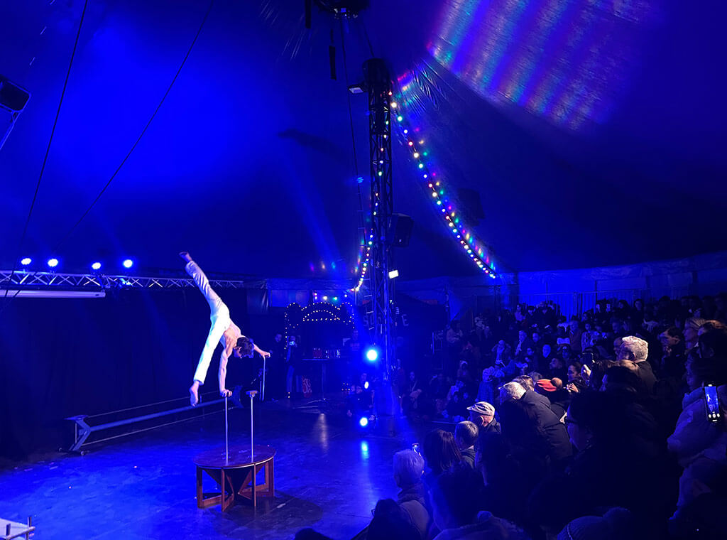 Spectacle sous chapiteau - SHAM Spectacles